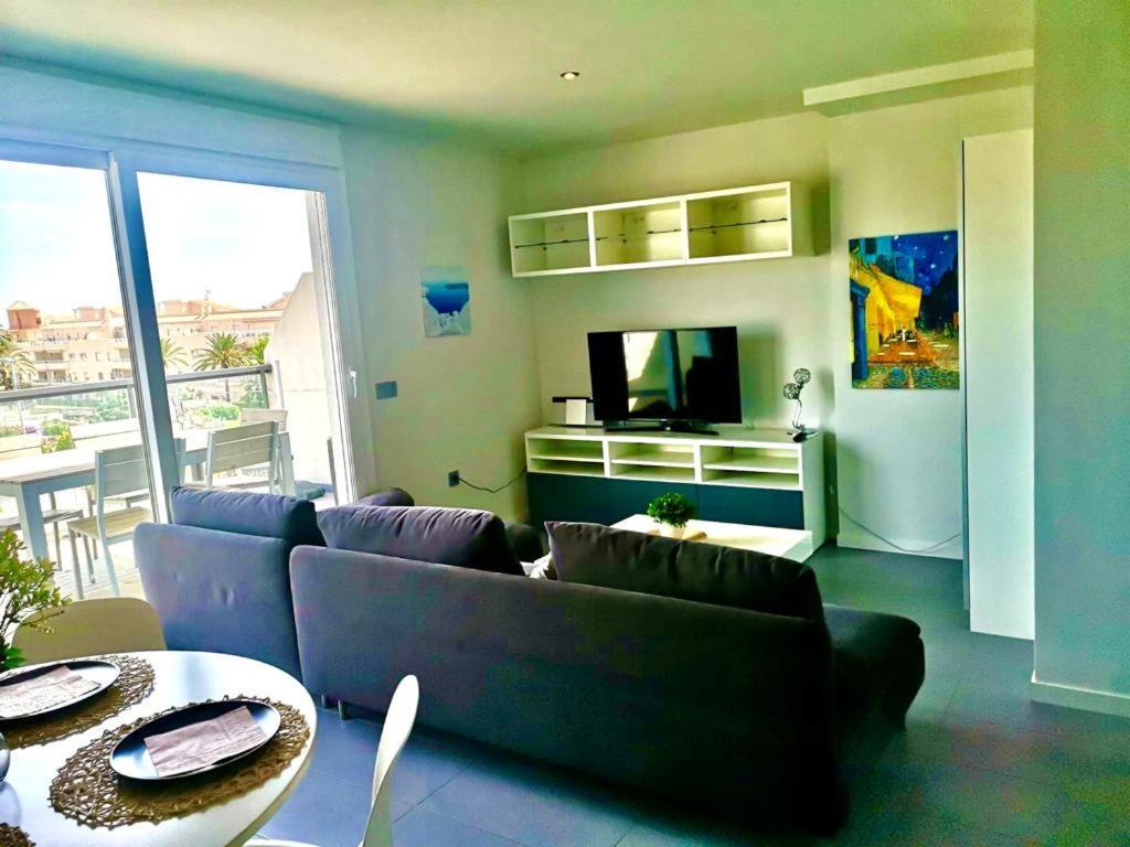 Casa Victoria - Penthouse, Marinas,