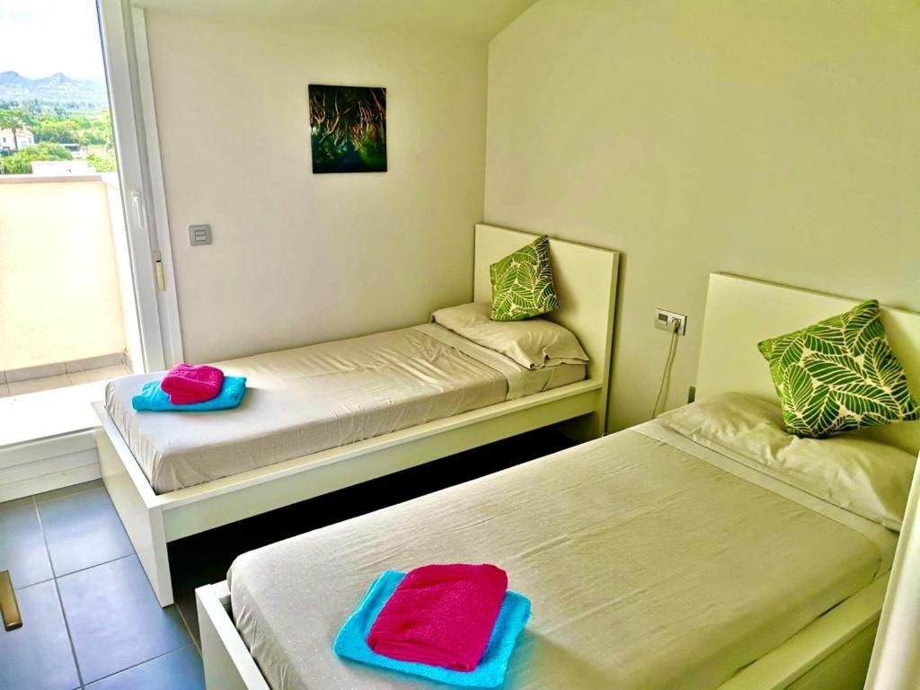Casa Victoria - Penthouse, Marinas,